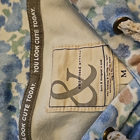 Ampersand University Hoodie (M) - Picture 2 of 8